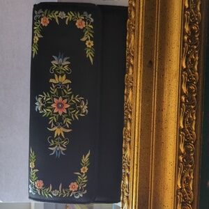 🖤 Vintage embroidered floral design snap close pink blue green metal zippe…